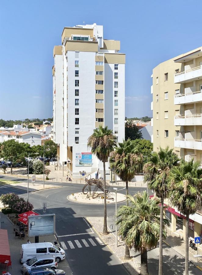 Chantal Apartment - Near The Beach - Quarteira Buitenkant foto