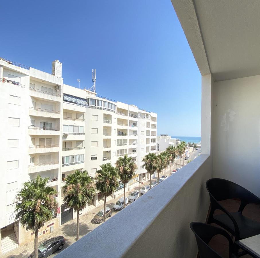 Chantal Apartment - Near The Beach - Quarteira Buitenkant foto