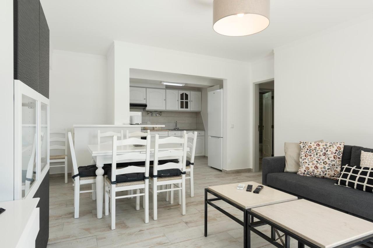 Chantal Apartment - Near The Beach - Quarteira Buitenkant foto