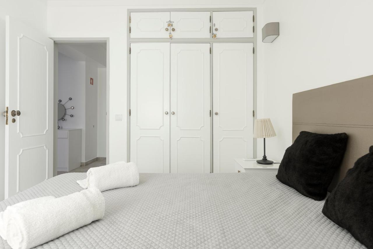 Chantal Apartment - Near The Beach - Quarteira Buitenkant foto